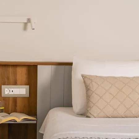 Altheon Mykonos * بانورموس ميكونو